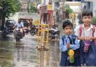 बारिश ने खोली व्यवस्थाओं की पोल! सम्भल पानी-पानी, स्कूली बच्चों ने वीडियो जारी कर डीएम से लगाई गुहार