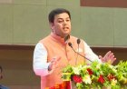 शिक्षकों और छात्रों को मुख्यमंत्री योगी का बड़ा तोहफा, कैशलेस चिकित्सा योजना शुरू, 1,200 रुपये डीबीटी जारी
