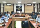 सीतापुर में वन ट्रिलियन डॉलर इकोनॉमी को लेकर बड़ी बैठक, जिलाधिकारी ने कृषि और विनिर्माण क्षेत्र का उत्पादन बढ़ाने के दिए निर्देश