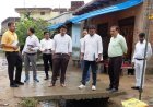 हाथरस में जलभराव रोकने के लिए सड़कों पर उतरे डीएम अतुल वत्स, नालों की सफाई और अतिरिक्त पंप लगाने के दिए निर्देश