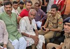पुलिस प्रताड़ना से युवक की मौत पर बवाल: सांसद राकेश राठौर के धरने के बाद झुका प्रशासन, केस दर्ज और नौकरी के वादे पर हुआ अंतिम संस्कार