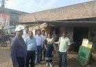 हाथरस में खाद्य सुरक्षा विभाग की बड़ी कार्रवाई: कई दुकानों पर छापेमारी, जांच के लिए पनीर और दूध समेत 18 सैंपल लिए