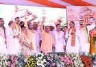 बाराबंकी में सीएम योगी का विपक्ष पर बड़ा हमला, बोले- सपा-कांग्रेस से सतर्क रहेंगे तो सुरक्षित रहेंगे