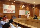 Hardoi: आत्मा योजना की समीक्षा में डीएम अनुनय झा सख्त, किसानों तक हर योजना का लाभ पहुंचाने के निर्देश