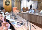 गोरखपुर के विकास कार्यों, बाढ़ बचाव और जलनिकासी की तैयारियों की समीक्षा में सीएम योगी ने दी चेतावनी