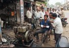 सीतापुर: जनरेटर में हाथ फंसने से युवक गंभीर रूप से घायल, प्राथमिक इलाज के बाद लखनऊ रेफर