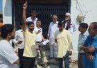 Bazpur: समिति डायरेक्टरों ने समिति कार्यालय में ठोंका ताला, निलम्बन वापसी व वेतन देने की करी माँग