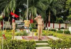 Hardoi: एसपी ने शुक्रवार परेड का किया निरीक्षण, डायल-112 व क्वार्टर गार्ड की व्यवस्थाएं परखी