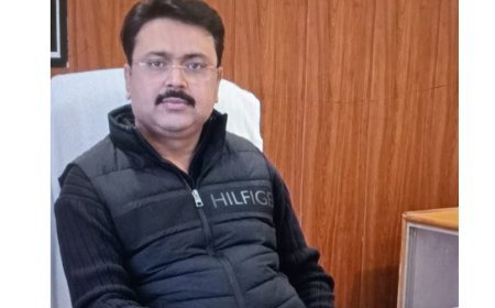 Ballia: स्कूल वाहनों के सुरक्षा मानकों पर एआरटीओ सख्त, दिए अहम निर्देश