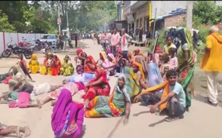 सीतापुर में संदिग्ध मौत पर हंगामा: ग्रामीणों ने थाने का घेराव कर सड़क पर लगाया जाम, हत्या के केस की मांग