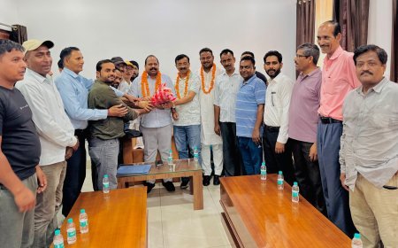 बाजपुर चीनी मिल कर्मचारियों की बढ़ी उम्मीदें: जिला पंचायत अध्यक्ष अजय मौर्या ने दिया वेतन समस्या के समाधान का आश्वासन