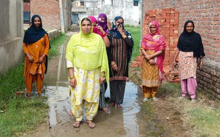 बाजपुर में जलभराव से परेशान ग्रामीणों का फूटा गुस्सा: एसडीएम को सौंपा ज्ञापन, दी आंदोलन की चेतावनी