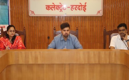 12 जुलाई के वृहद वृक्षारोपण अभियान की तैयारियों की डीएम अनुनय झा ने की समीक्षा, विभागों को दिए जरूरी निर्देश