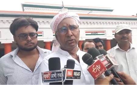 बलिया में कांग्रेस का बड़ा प्रदर्शन: राम मंदिर के चढ़ावे में हेराफेरी के आरोपियों की गिरफ्तारी के लिए पढ़ा हनुमान चालीसा