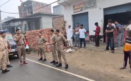 Sambhal: 4-लेन सड़क परियोजना पर चला प्रशासन का डंडा! 47 अवैध कब्जेदारों की सूची तैयार, हटेंगे निर्माण