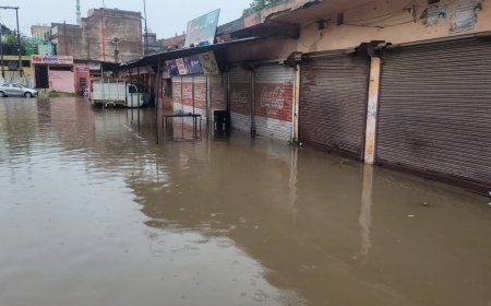 देवबंद में मूसलाधार बारिश से बाढ़ जैसे हालात: 24 घंटे में रिकॉर्ड 252 मिमी बरसे बदरा, निचले इलाकों में घुसा पानी