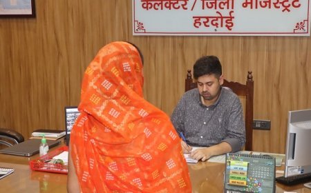जनसुनवाई में डीएम अनुनय झा ने सुनीं 71 शिकायतें, अधिकारियों को दिए त्वरित व गुणवत्तापूर्ण निस्तारण के निर्देश