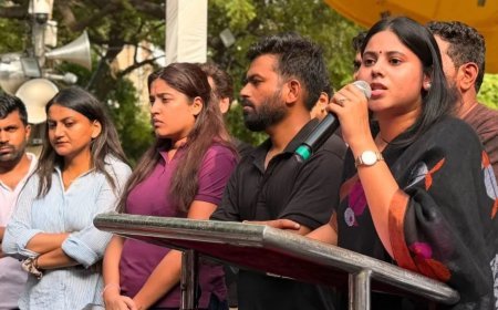 Priya Saroj CJP Protest: सीजेपी के प्रदर्शन में शामिल हुईं सपा सांसद प्रिया सरोज, प्रदर्शनकारियों की मांगों का किया पुरजोर समर्थन