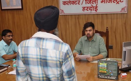 जनसुनवाई में डीएम अनुनय झा ने सुनीं 69 शिकायतें, समयबद्ध और गुणवत्तापूर्ण निस्तारण के दिए निर्देश