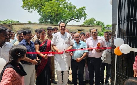 सवायजपुर विधायक रानू ने अनंगपुर संविलियन विद्यालय के सौंदर्यीकरण का किया लोकार्पण