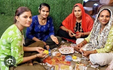 यूपी की महिलाओं की हस्तनिर्मित राखियां बनीं पहली पसंद, बाजार से लेकर ऑनलाइन तक बढ़ी मांग
