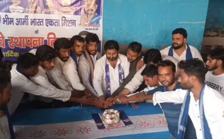 संभल में भीम आर्मी का 11वां स्थापना दिवस धूमधाम से मनाया, कार्यकर्ताओं ने संगठन विस्तार का लिया संकल्प