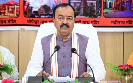 Bareilly News: केशव प्रसाद मौर्य की अफसरों को हिदायत, तहसील-थाने सुधरेंगे तो चमकेगी सरकार की छवि