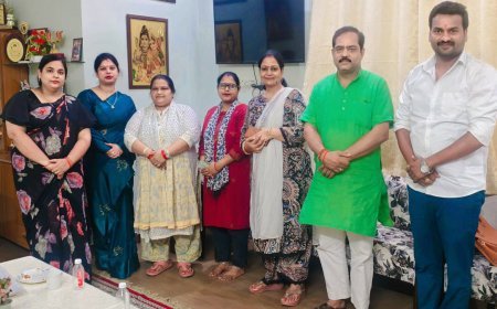 Hardoi: कुबेर लाल जन सेवा संस्थान की मासिक बैठक संपन्न, आगामी सामाजिक कार्यक्रमों की रूपरेखा पर हुई चर्चा