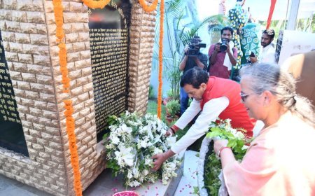 Kargil Vijay Diwas Lucknow: कारगिल विजय दिवस पर शहीदों को श्रद्धांजलि, मंत्री ए.के. शर्मा और उप-मुख्यमंत्री ने किया सम्मानित
