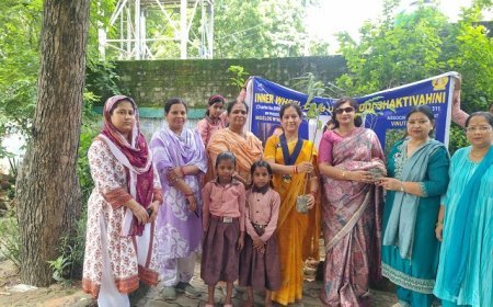 Hardoi: इनर व्हील क्लब हरदोई शक्तिवाहिनी ने स्वच्छता, पोषण, शिक्षा और पर्यावरण संरक्षण का दिया संदेश