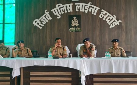 Hardoi: कांवड़ यात्रा को शांतिपूर्ण व सुरक्षित संपन्न कराने के लिए अपर पुलिस अधीक्षक ने दिए निर्देश