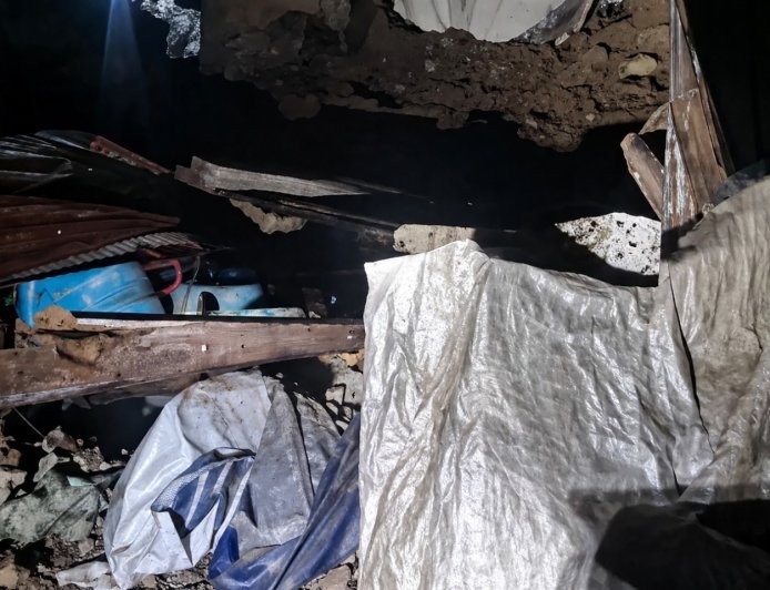 Gujarat Bharuch Wall Collapse: भरूच में शॉपिंग मॉल की दीवार गिरने से बड़ा हादसा, मलबे में दबकर पिता-पुत्र की मौत