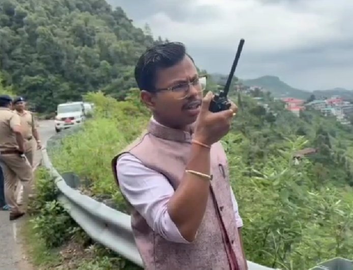 मसूरी में आपदा से निपटने की तैयारी का परीक्षण, बारिश के बीच तीन घंटे चली मॉक ड्रिल