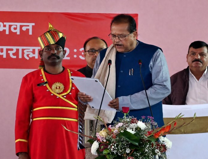 Radha Krishna Kishore Security: अनदेखी से नाराज वित्त मंत्री राधा कृष्ण किशोर ने लौटाई सरकारी सुरक्षा, बिना गार्ड सचिवालय पहुंचे