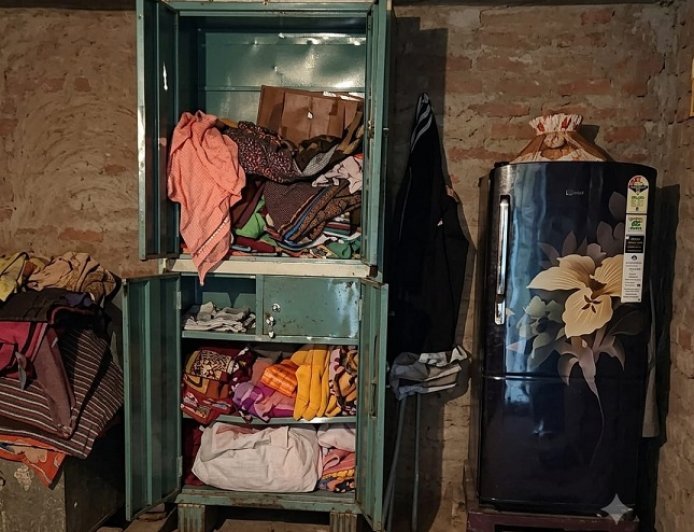 वऱहैंनी वुक्साड में अज्ञात चोरों ने घर के ताले तोड़कर सोने चांदी का आभूषण नगदी लेकर फरार 
