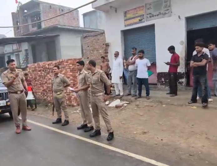 Sambhal: 4-लेन सड़क परियोजना पर चला प्रशासन का डंडा! 47 अवैध कब्जेदारों की सूची तैयार, हटेंगे निर्माण