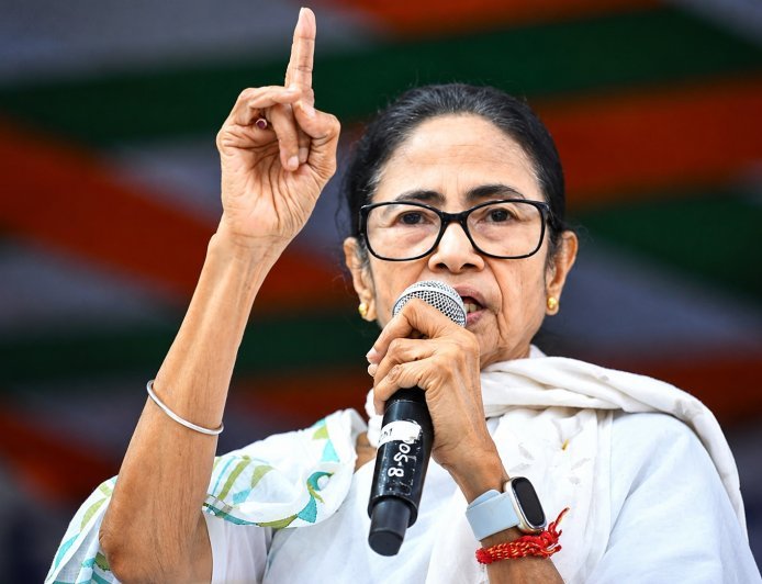 Mamata Banerjee Statement: 'चुप कराना है तो मारना होगा', TMC में बगावत के बीच ममता बनर्जी का BJP को सीधा चैलेंज