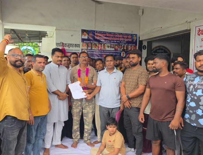 सीताराम तिवारी का आमरण अनशन दूसरे दिन भी जारी, सोनू शर्मा, राजकुमार व अनिल वाल्मीकि समेत कई लोगों ने दिया समर्थन