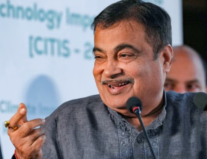 Nitin Gadkari on Petrol Prices: पेट्रोल पंप पर 100 फीसदी शुद्ध पेट्रोल भी ले सकेंगे लोग, नितिन गडकरी ने बताया कितना जेब पर पड़ेगा असर