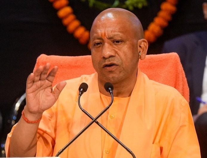 CM Yogi Sambhal Visit: संभल को 550 करोड़ की सौगात देंगे सीएम योगी, 24 कोसीय परिक्रमा मार्ग का शिलान्यास