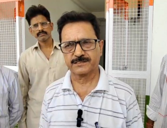 Sambhal News: संभल नगर पालिका का दर्जा घटने पर नाराजगी, डॉ. नाजिम ने सरकार और जनप्रतिनिधियों को घेरा
