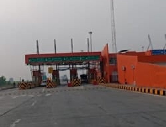 Rohna Toll Corruption: रोहना टोल भ्रष्टाचार बनेगा 2027 का बड़ा चुनावी मुद्दा? देवबंद तक टोल मुक्त करने पर सपा कर सकती है बड़ा दांव