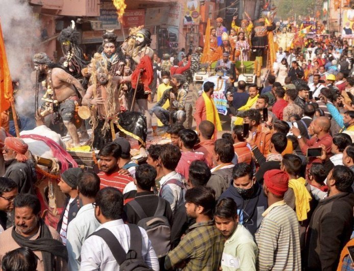 Varanasi Smart City: काशी में AI से होगा भीड़ प्रबंधन, 4 घंटे पहले मिलेगा अलर्ट और रंगीन लाइनें दिखाएंगी बाबा विश्वनाथ का रास्ता