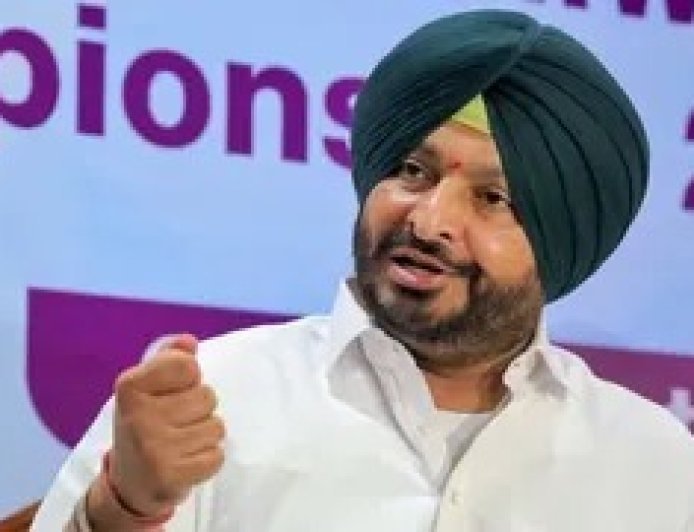 Ravneet Singh Bittu Resigns: रेल राज्य मंत्री रवनीत सिंह बिट्टू का इस्तीफा मंजूर, पंजाब की राजनीति में नई भूमिका की तैयारी 