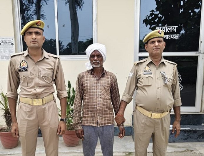 Sambhal: प्रेम प्रसंग के शक में पिता बना अपनी ही बेटी का कातिल, गाँव के युवक से बात करते देख पीट-पीटकर उतारा मौत के घाट