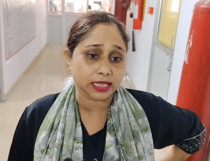 Sambhal: जिला अस्पताल में महिला से मारपीट का आरोप, शिकायत के बाद भड़की महिला ने बाल पकड़कर पीटा; जान से मारने की धमकी का भी दावा