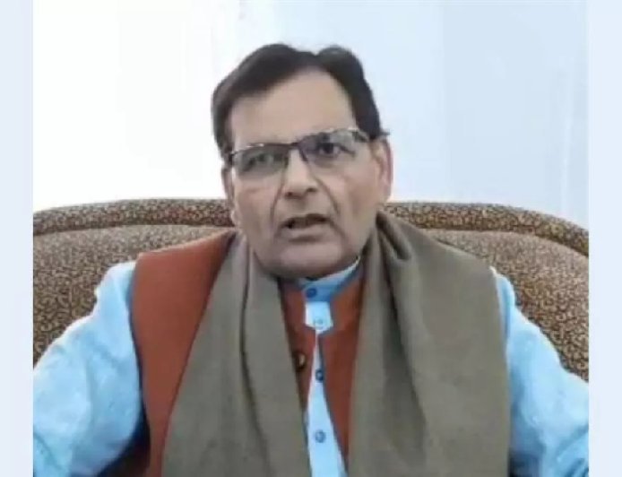 Lucknow: दलितों के वोट की खातिर सपा प्रमुख अखिलेश यादव पीडीए समाज की बात कर रहे है- डॉ. लालजी प्रसाद निर्मल