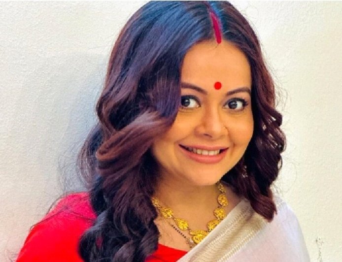 Devoleena Bhattacharjee Post: आरक्षण और मंत्रोच्चार पर देवोलीना भट्टाचार्जी के बयान ने छेड़ी बहस, जानें अभिनेत्री ने सोशल मीडिया पर क्या लिखा