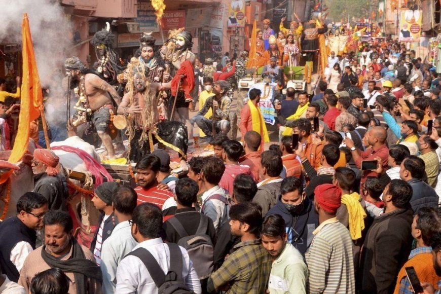 Varanasi Smart City: काशी में AI से होगा भीड़ प्रबंधन, 4 घंटे पहले मिलेगा अलर्ट और रंगीन लाइनें दिखाएंगी बाबा विश्वनाथ का रास्ता