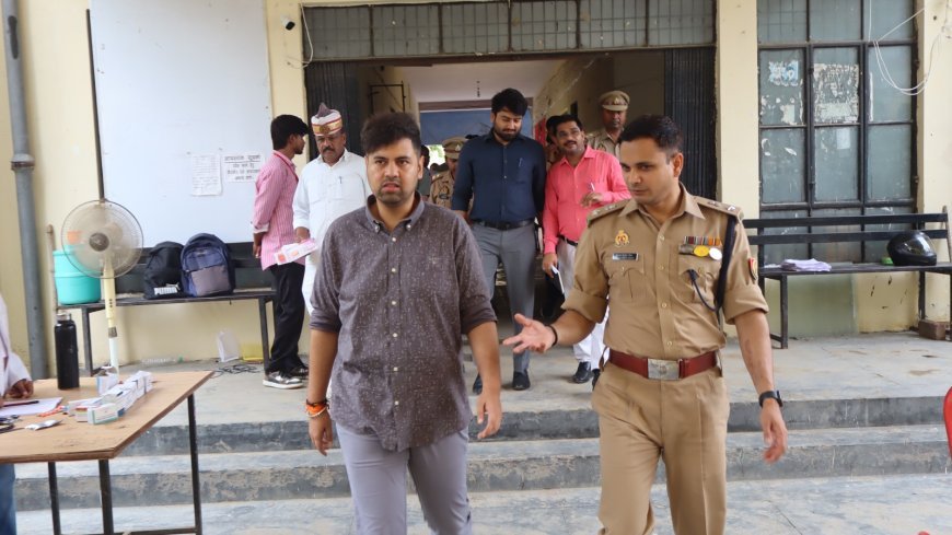 यूपी टीईटी परीक्षा को लेकर डीएम-एसपी सख्त, परीक्षा केंद्रों का किया निरीक्षण, अधिकारियों को दिए जरूरी निर्देश